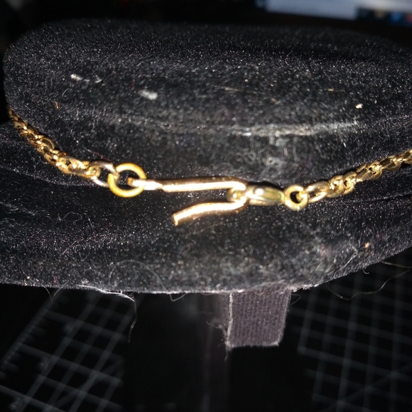 Two Vintage Necklaces, Silver Toned Chain with Charm; Gold Toned Chain L… - Picture 11 of 11